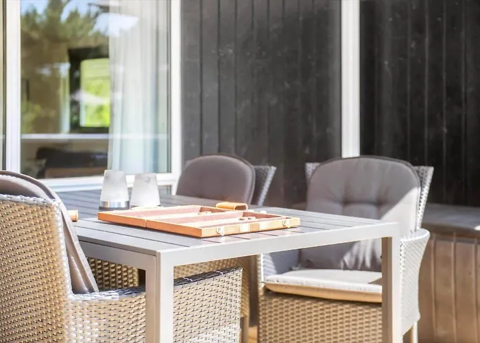 Holiday home Bv270-blavand-svinget-10