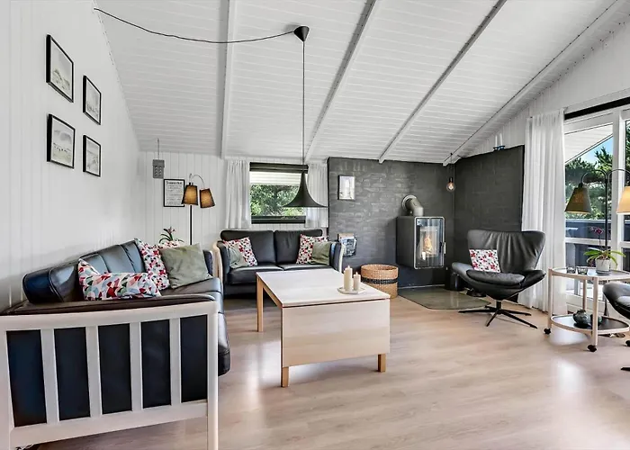 Holiday home Bv270-blavand-svinget-10 *